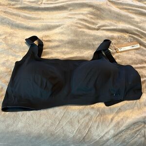 M-DD Skims Naked Scoop Bra NWT